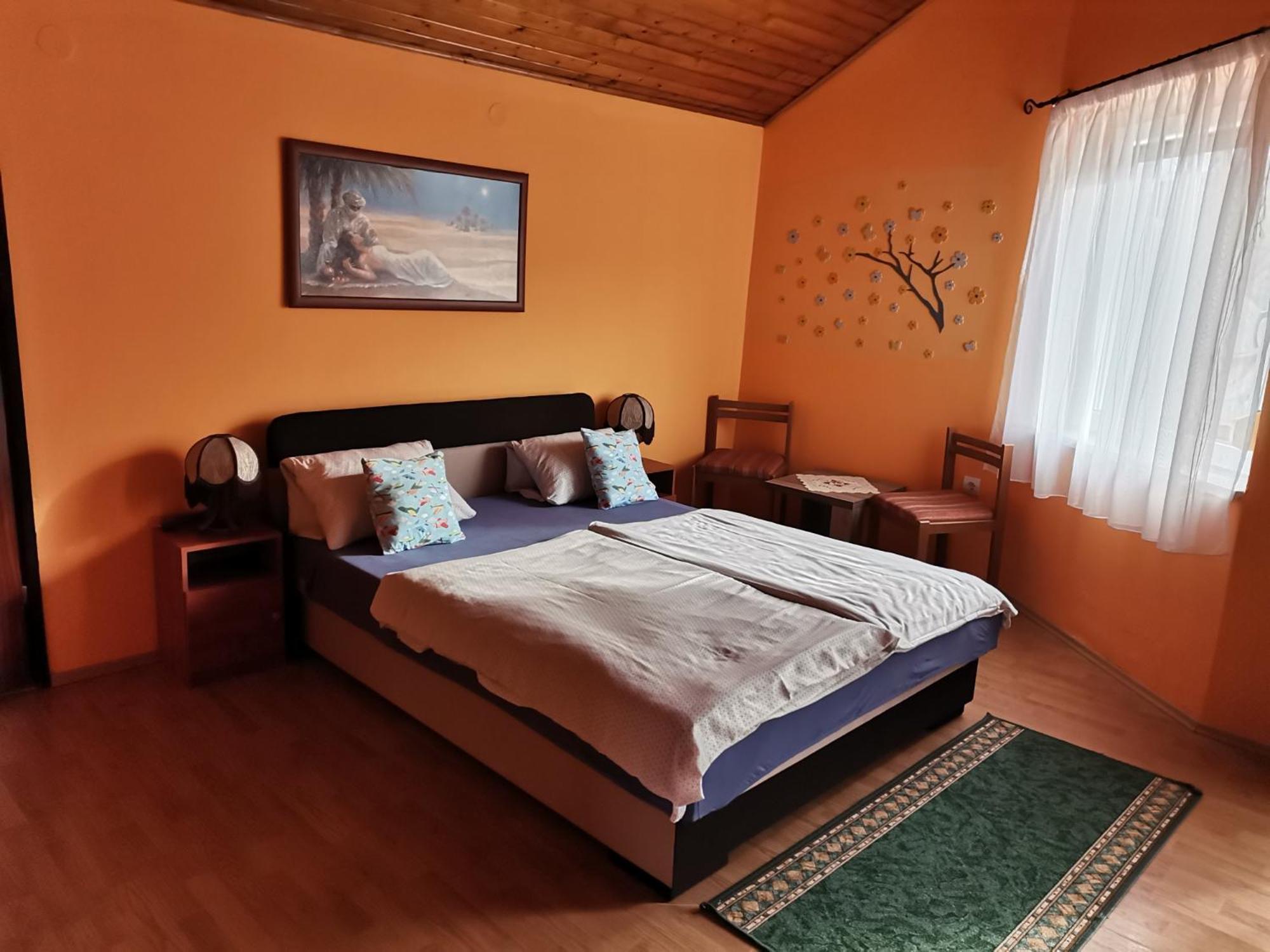 Fenyő Vendégház Paradsasvar Exterior foto